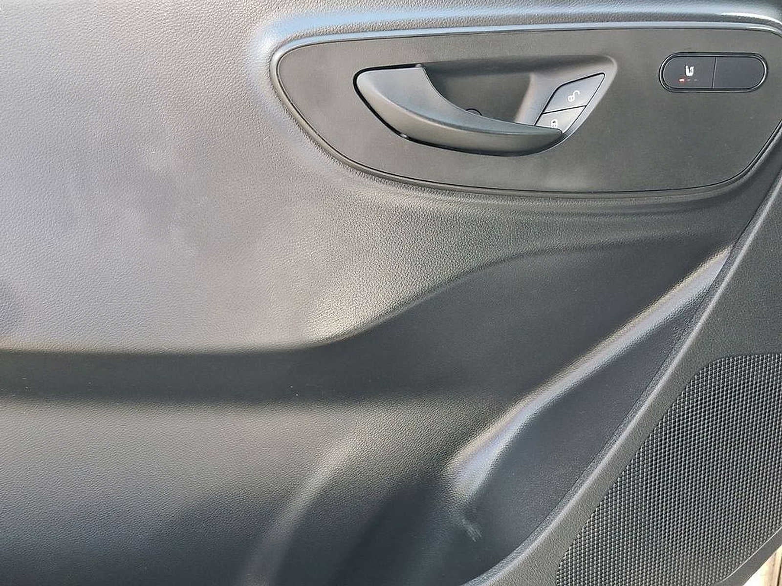 2025 Mercedes-Benz Sprinter 2500 Standard Roof I4 Diesel 144 RWD
