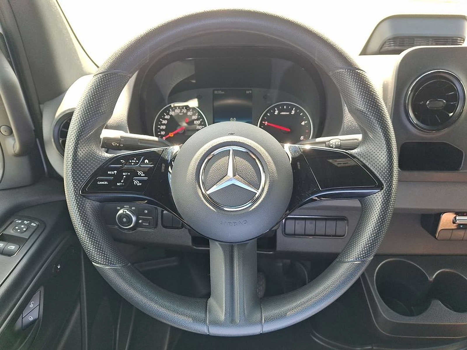 2025 Mercedes-Benz Sprinter 2500 Standard Roof I4 Diesel 144 RWD