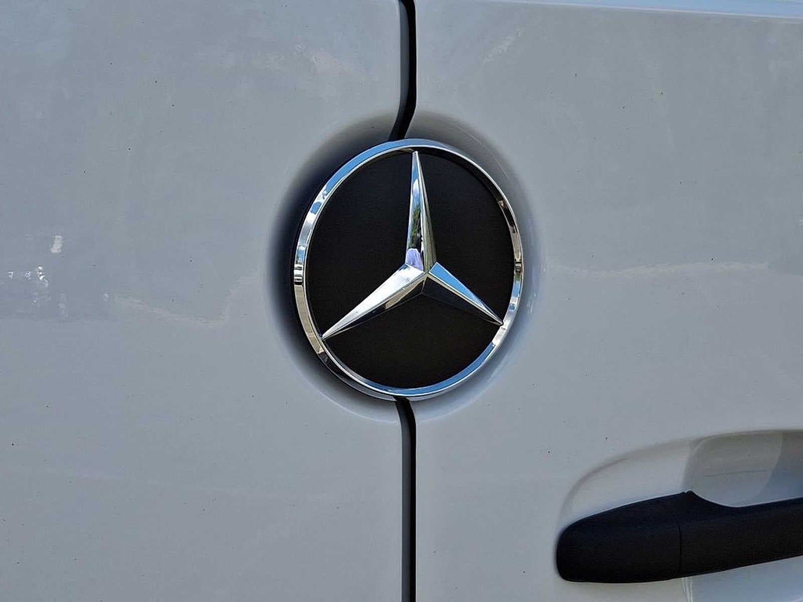 2025 Mercedes-Benz Sprinter 2500 Standard Roof I4 Diesel 144 RWD