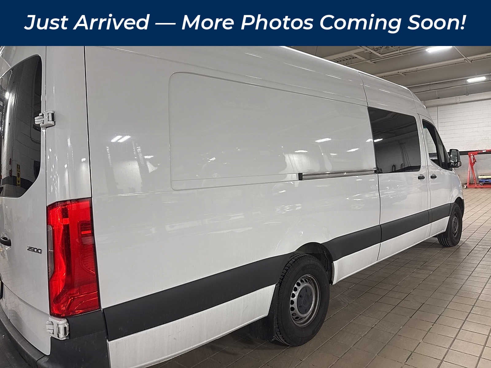 2023 Mercedes-Benz Sprinter 2500 High Roof I4 Diesel HO 170 Extended RWD