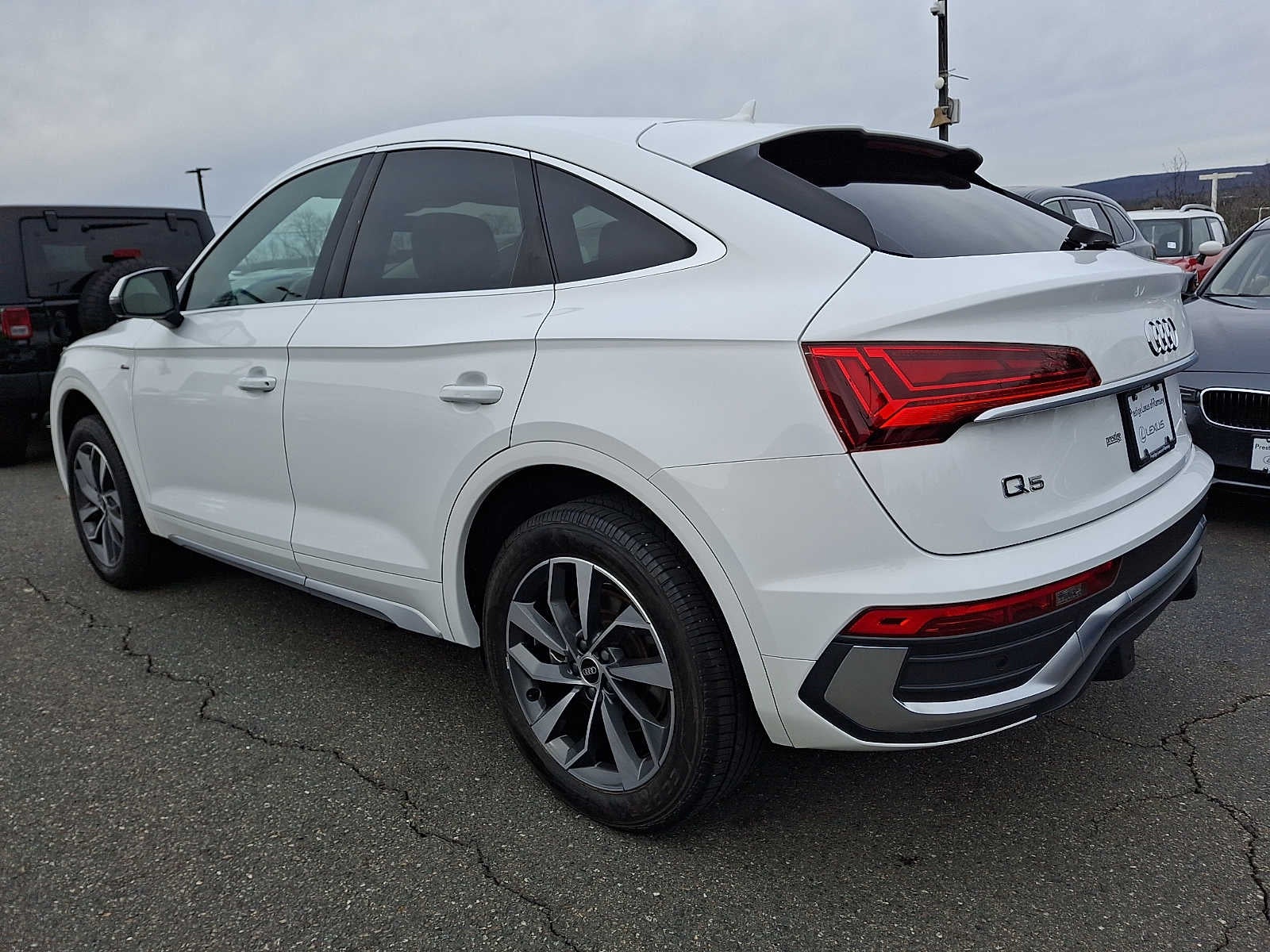 2022 Audi Q5 Sportback S line Premium