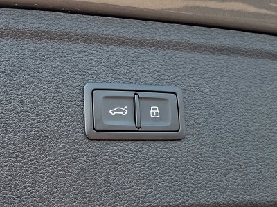 2023 Audi Q5 S line Prestige