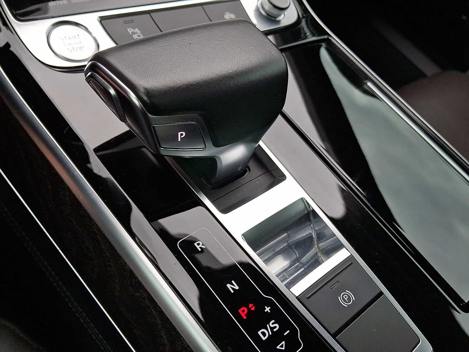 2019 Audi A8 L 55 TFSI quattro