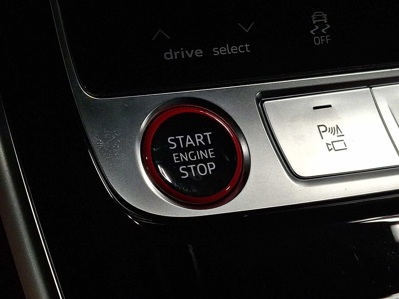 2025 Audi S8 4.0 TFSI