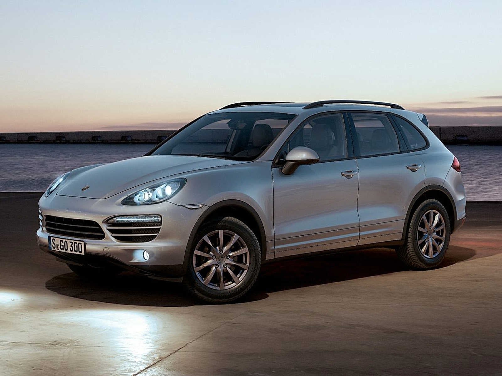 2012 Porsche Cayenne AWD 4dr Tiptronic