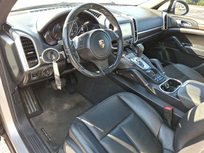2012 Porsche Cayenne AWD 4dr Tiptronic