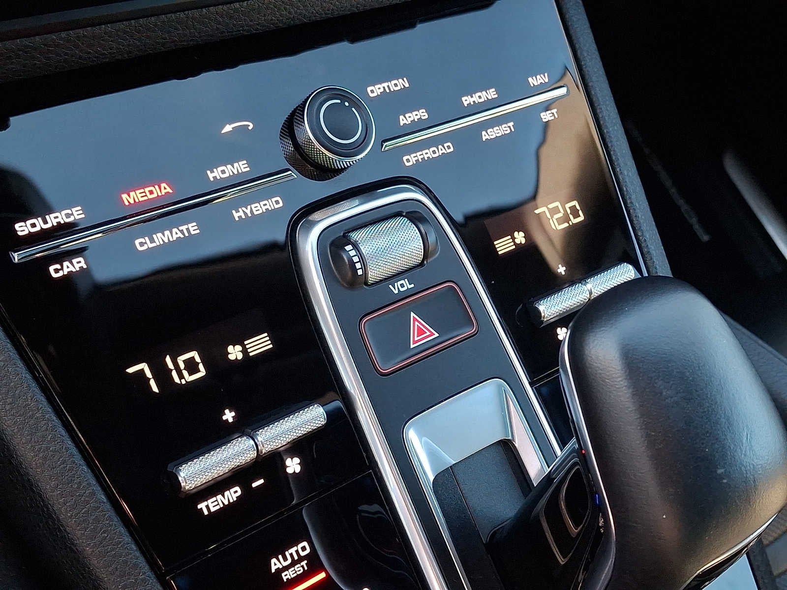 2019 Porsche Cayenne E-Hybrid
