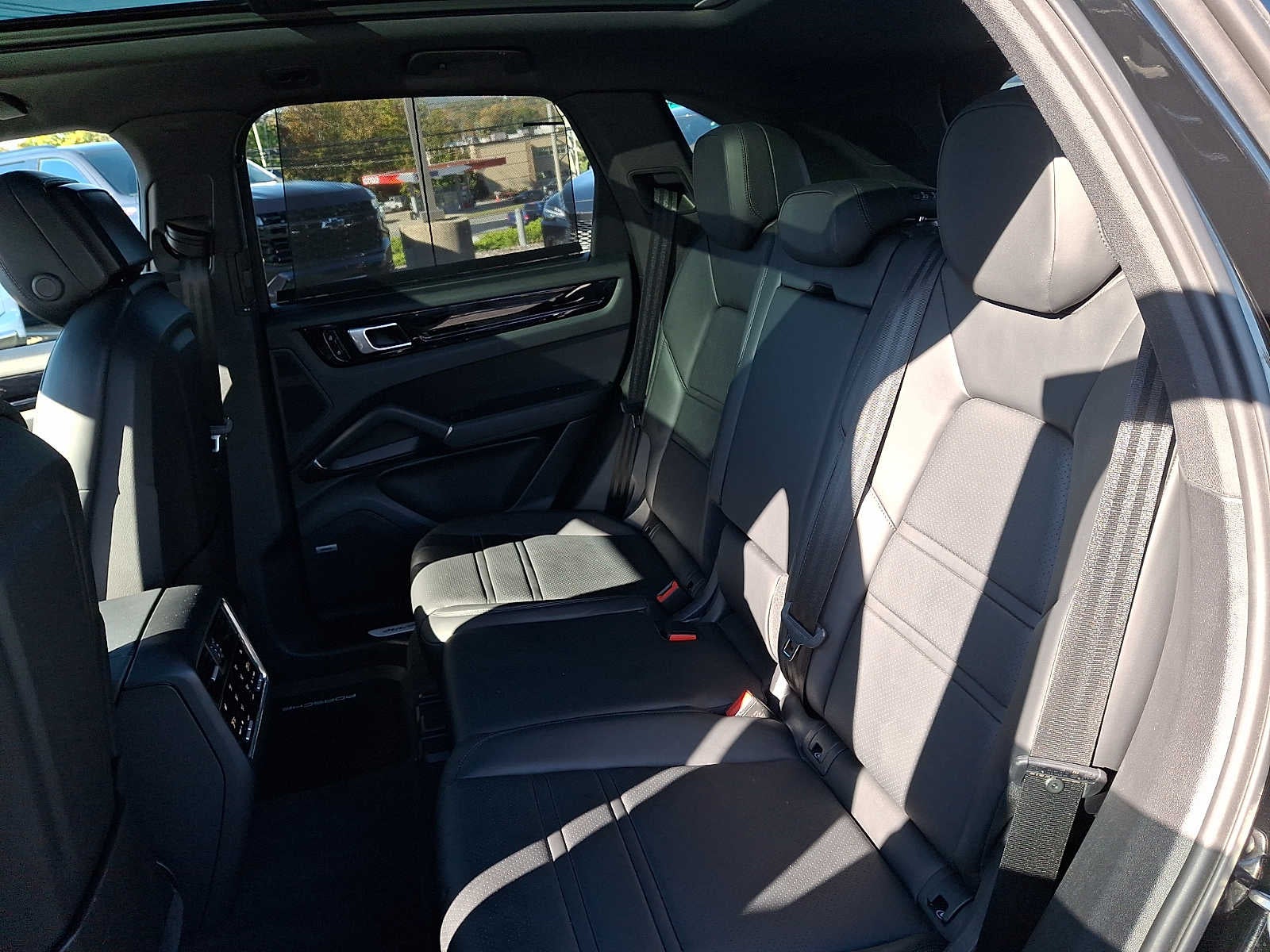 2019 Porsche Cayenne E-Hybrid