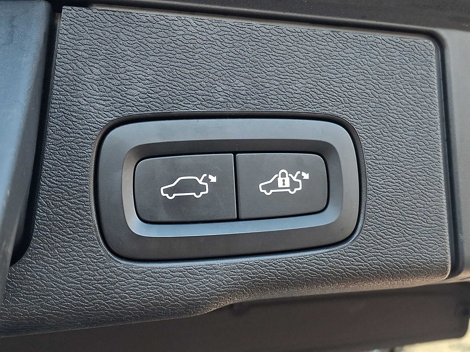 2020 Volvo XC60 Inscription