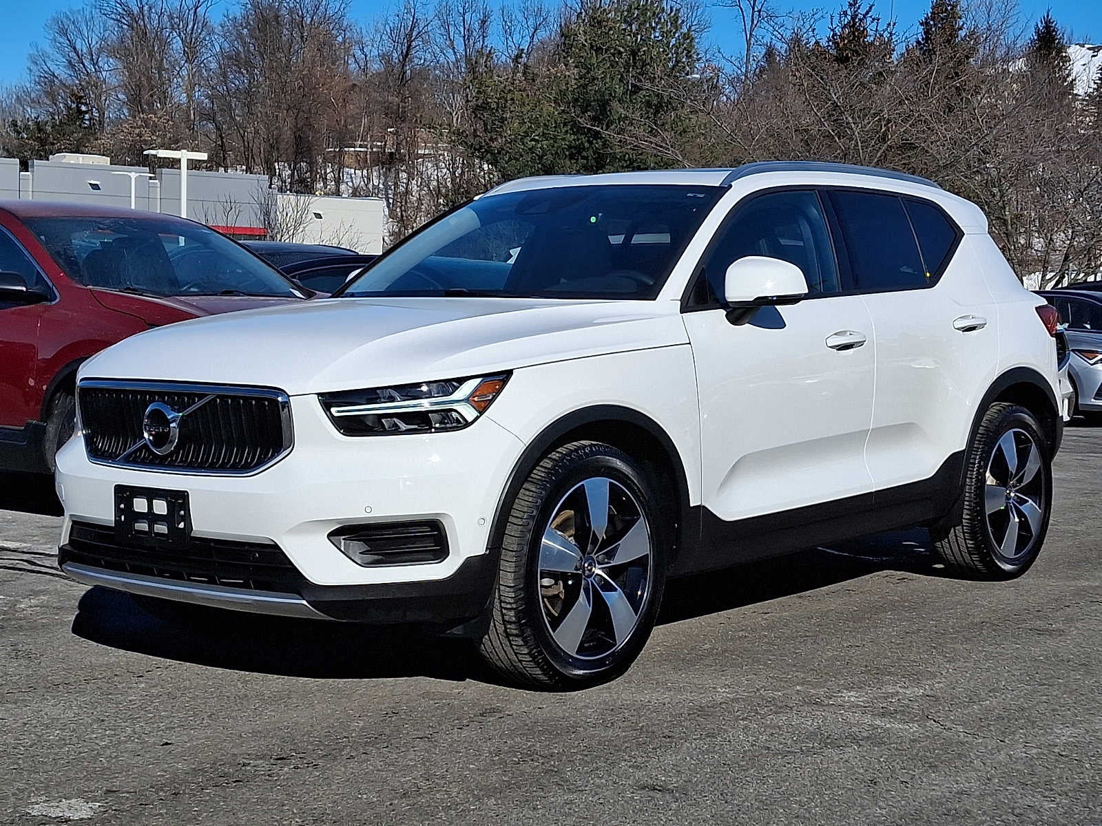 2019 Volvo XC40 Momentum