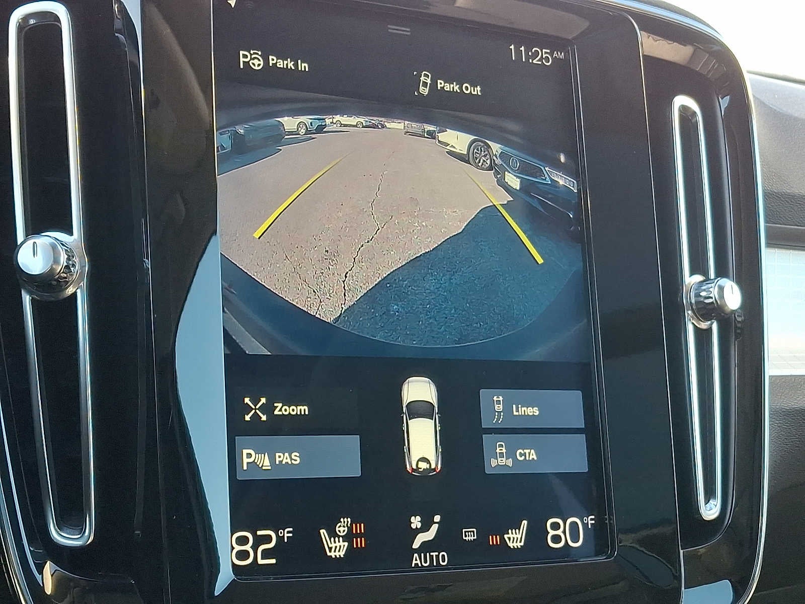 2019 Volvo XC40 Momentum