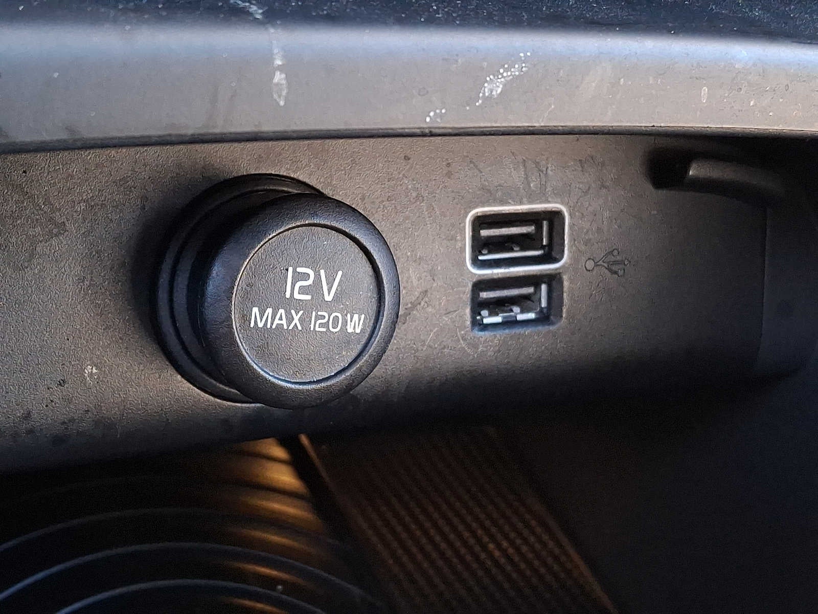 2019 Volvo XC40 Momentum