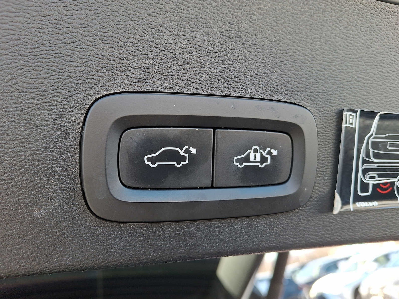 2019 Volvo XC40 Momentum