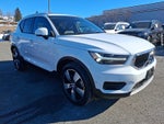 2019 Volvo XC40 Momentum
