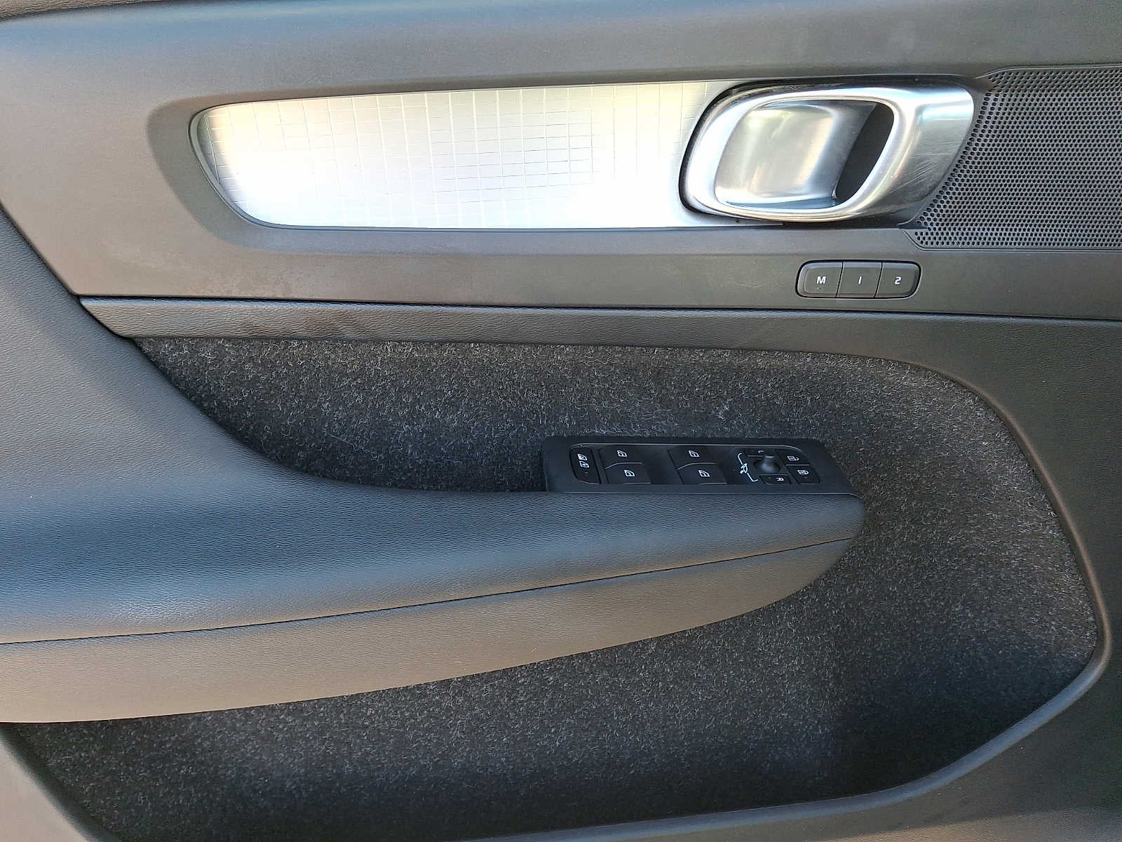 2019 Volvo XC40 Momentum