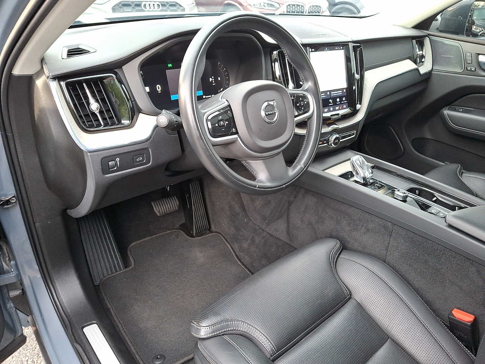 2022 Volvo XC60 Inscription