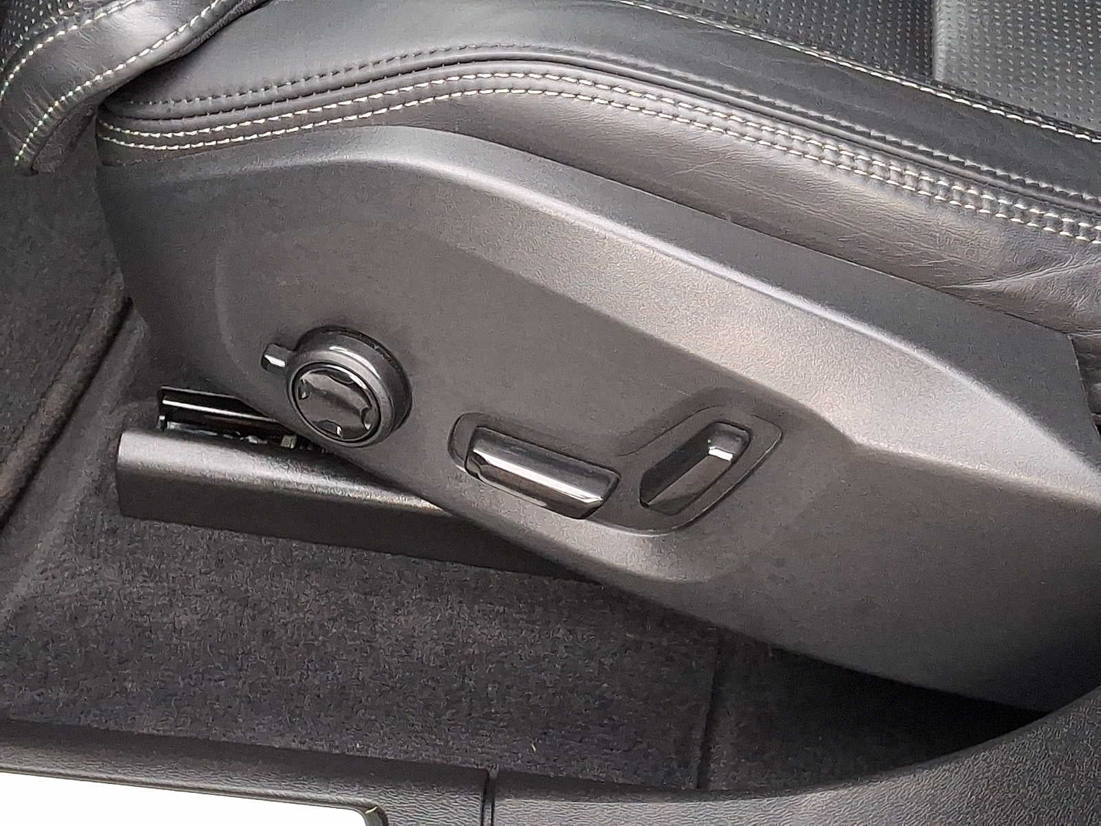 2022 Volvo XC60 Inscription